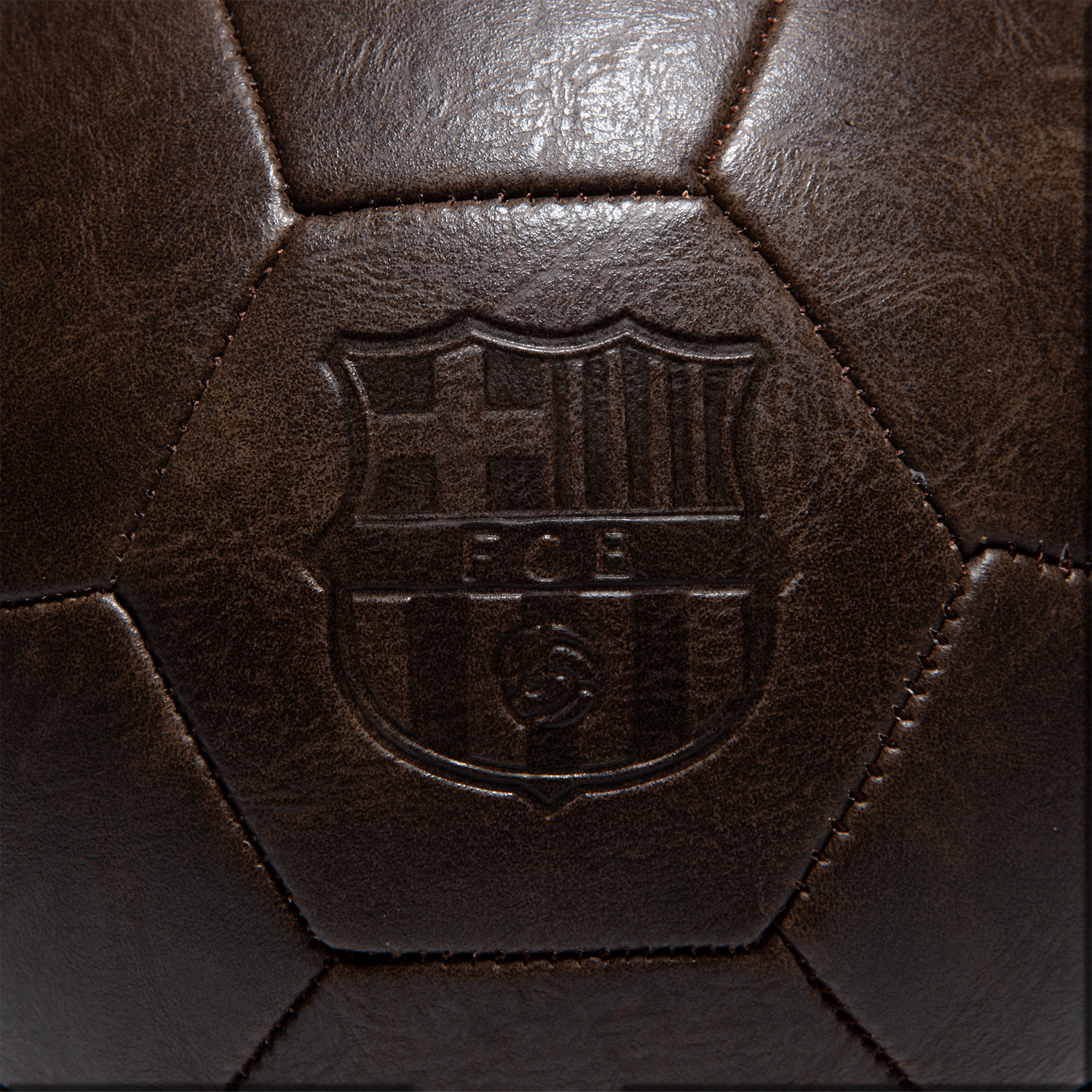 CJ X FCB RETRO FOOTBALL