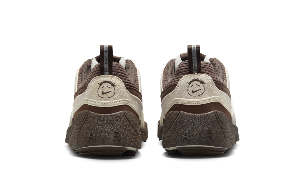 NIKE ZOOM FIELD JAXX - LECHE BLUE